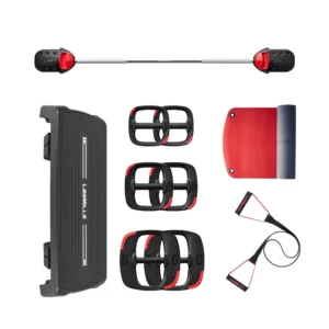 Kit de matériel Les Mills comprenant le step, les disques, le tapis et l'élastique de résistance.